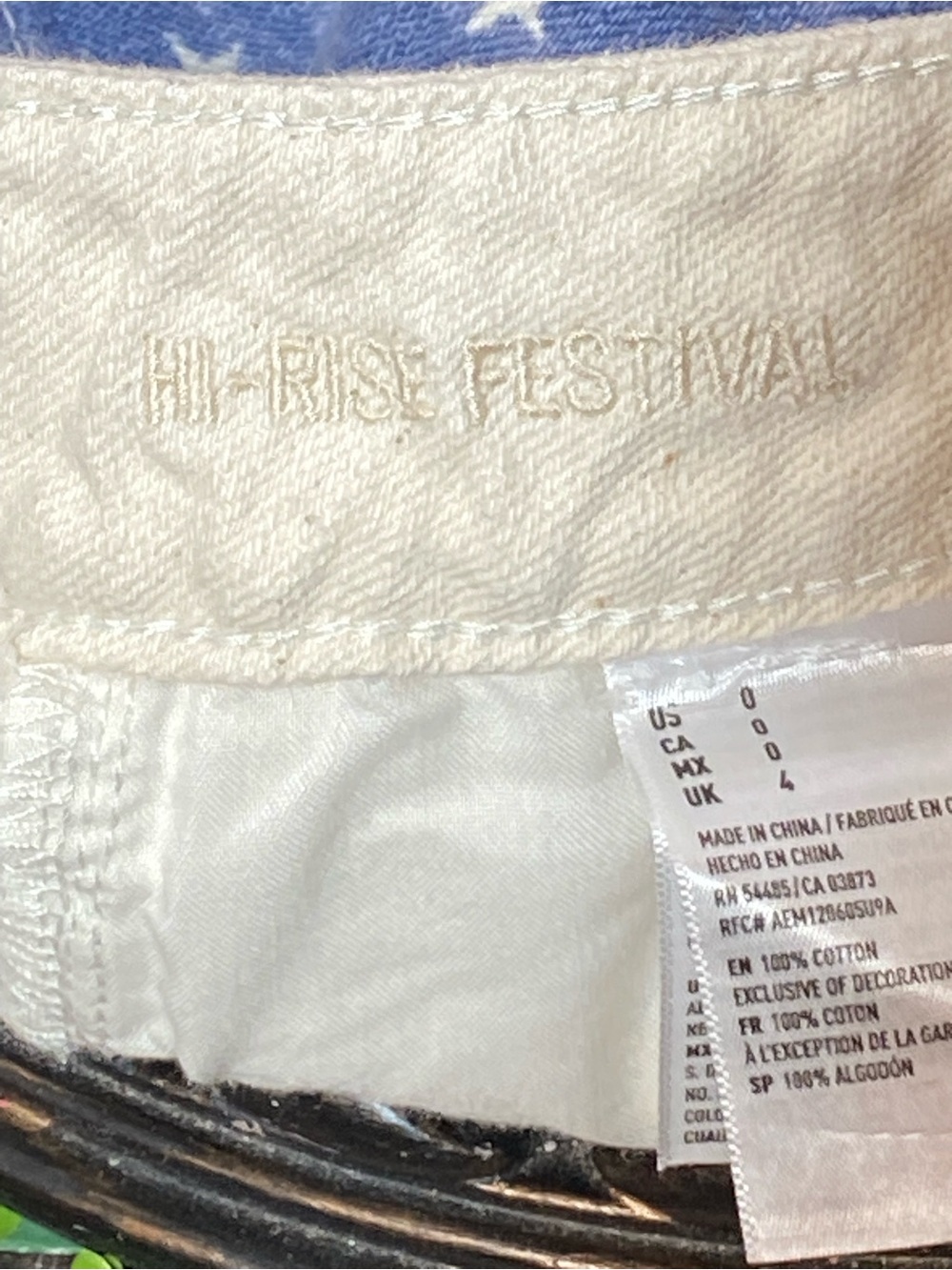 American Eagle Outfitters Cream Frayed Hem Denim Shorts - Picture 11 of 12
